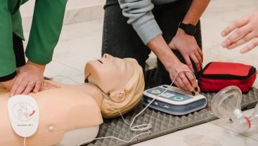 CPR, AED, BLS Course {{location}}